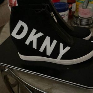 DKNY Wedge sneaker size 10, like new.